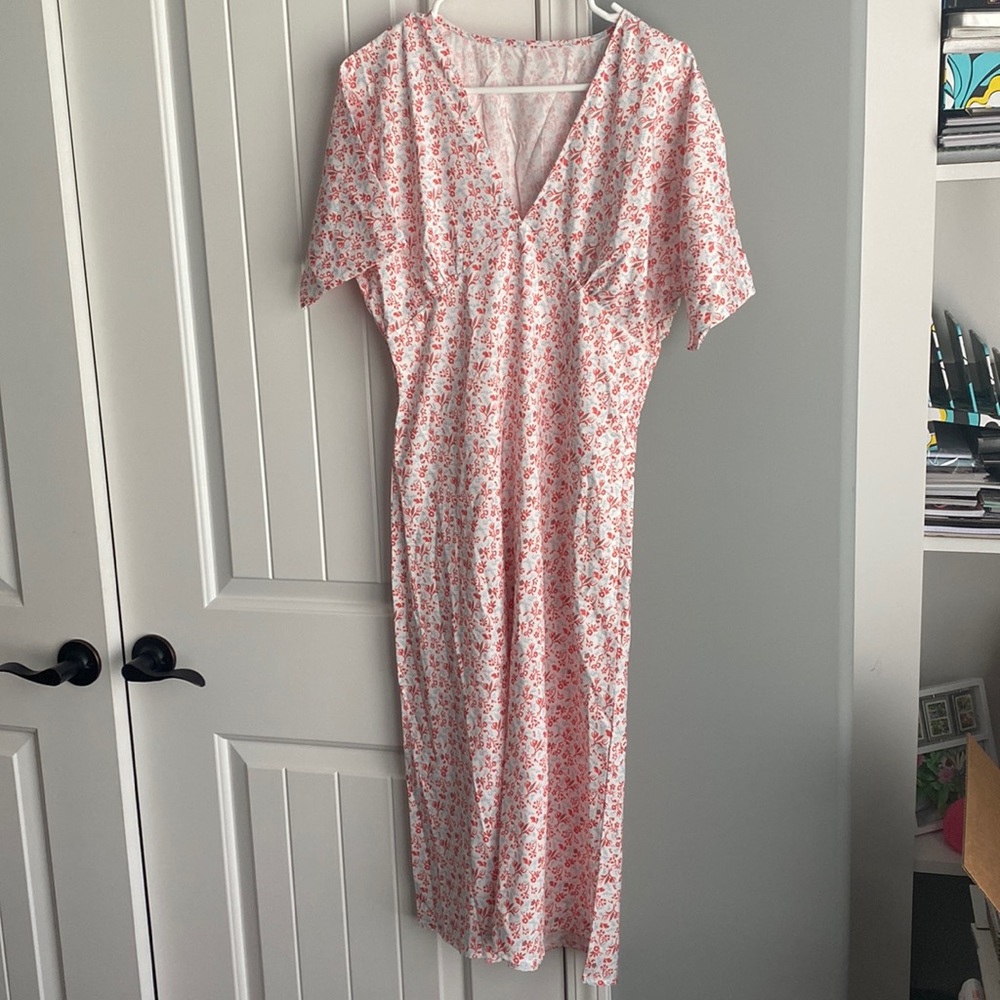 Large elastic back with zipper dress